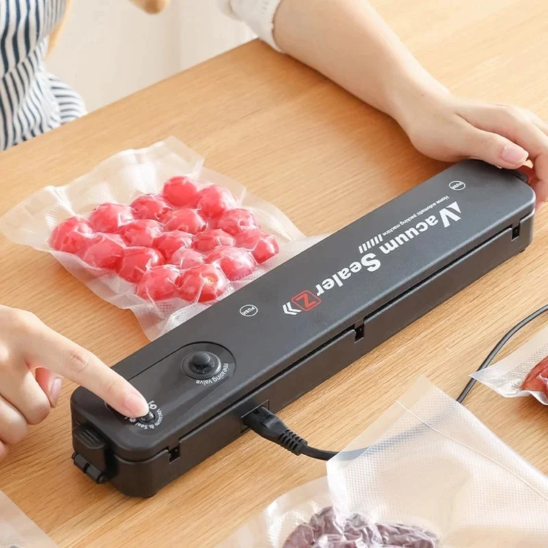 Vacuum Sealer Hand Machine ZKFK-001 | Automatic Food Sealer with 5 Vacuum Bags for Fresh Food Storage - Image 2