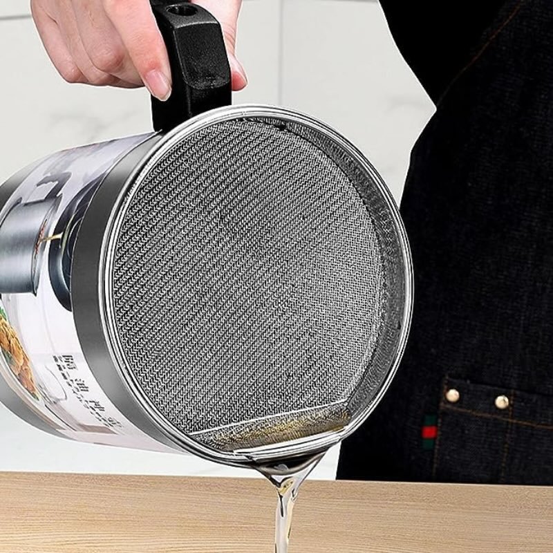 1.4L Fryer Oil Filter Pot Carbon Steel Jug with Stainless Steel Strainer Lid - Image 4